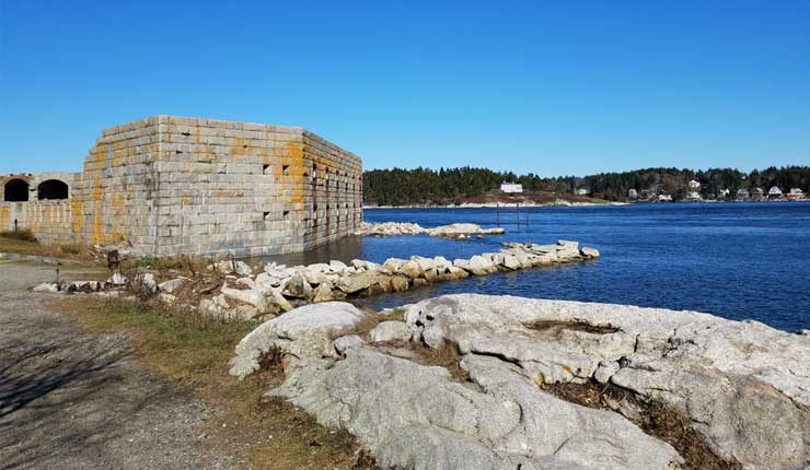 Hunting For Sea Gl At Historic 1807 Fort Popham Beach View Of Fort Popham Beach Pool